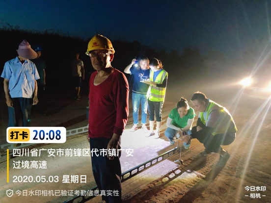 扎根平凡岗位 奉献无悔青春 扎根平凡岗位 奉献无悔青春