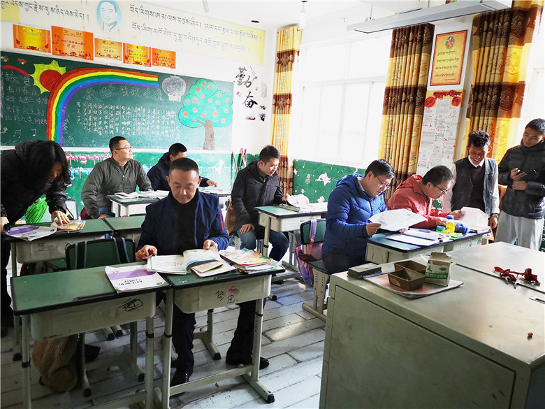 送温暖，献爱心——四川3044永利走进甘孜·色达