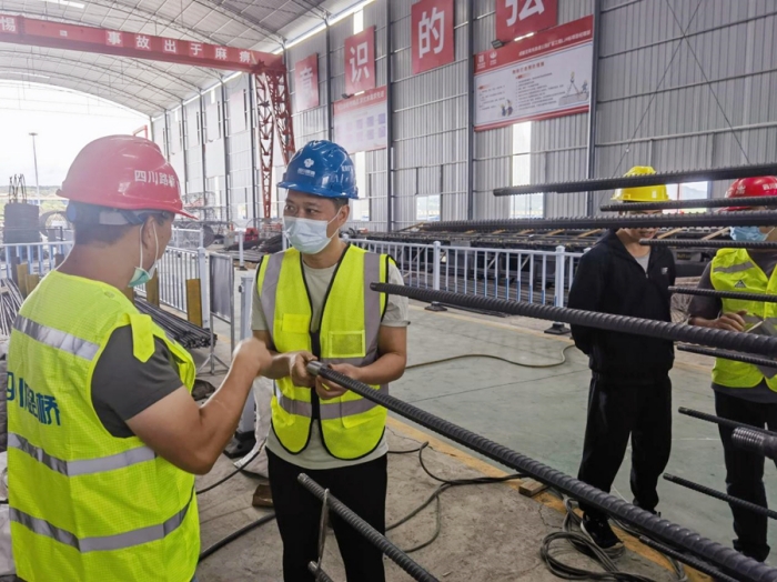 决战四季度 大干100天①——公司全力冲刺年度目标! 决战四季度 大干100天①——公司全力冲刺年度目标!