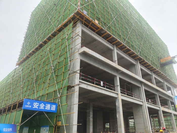 决战四季度 大干100天①——公司全力冲刺年度目标! 决战四季度 大干100天①——公司全力冲刺年度目标!